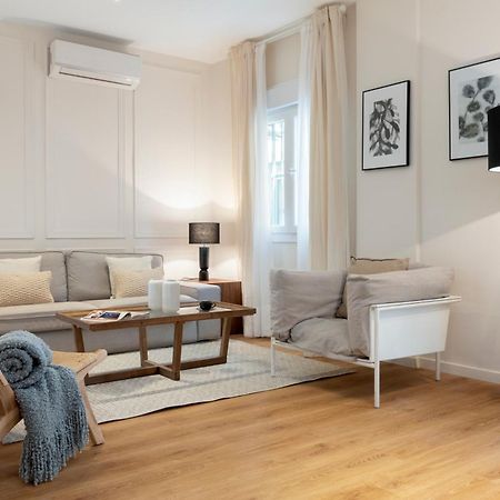 Magno Apartments Tintes Sevilla Eksteriør billede
